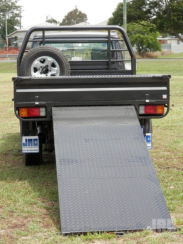 JAC Slide Out Ramp - perfect for loading the toys